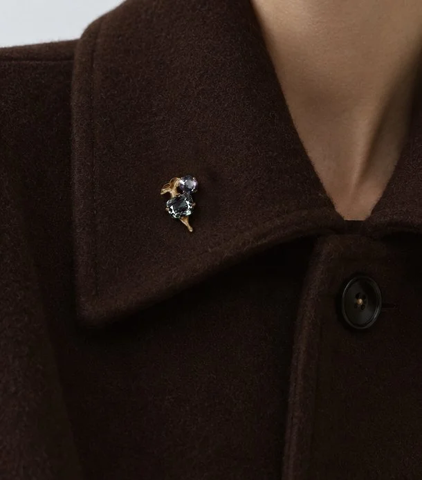 topazes-contemporarysolid18kgoldbrooch.jpg