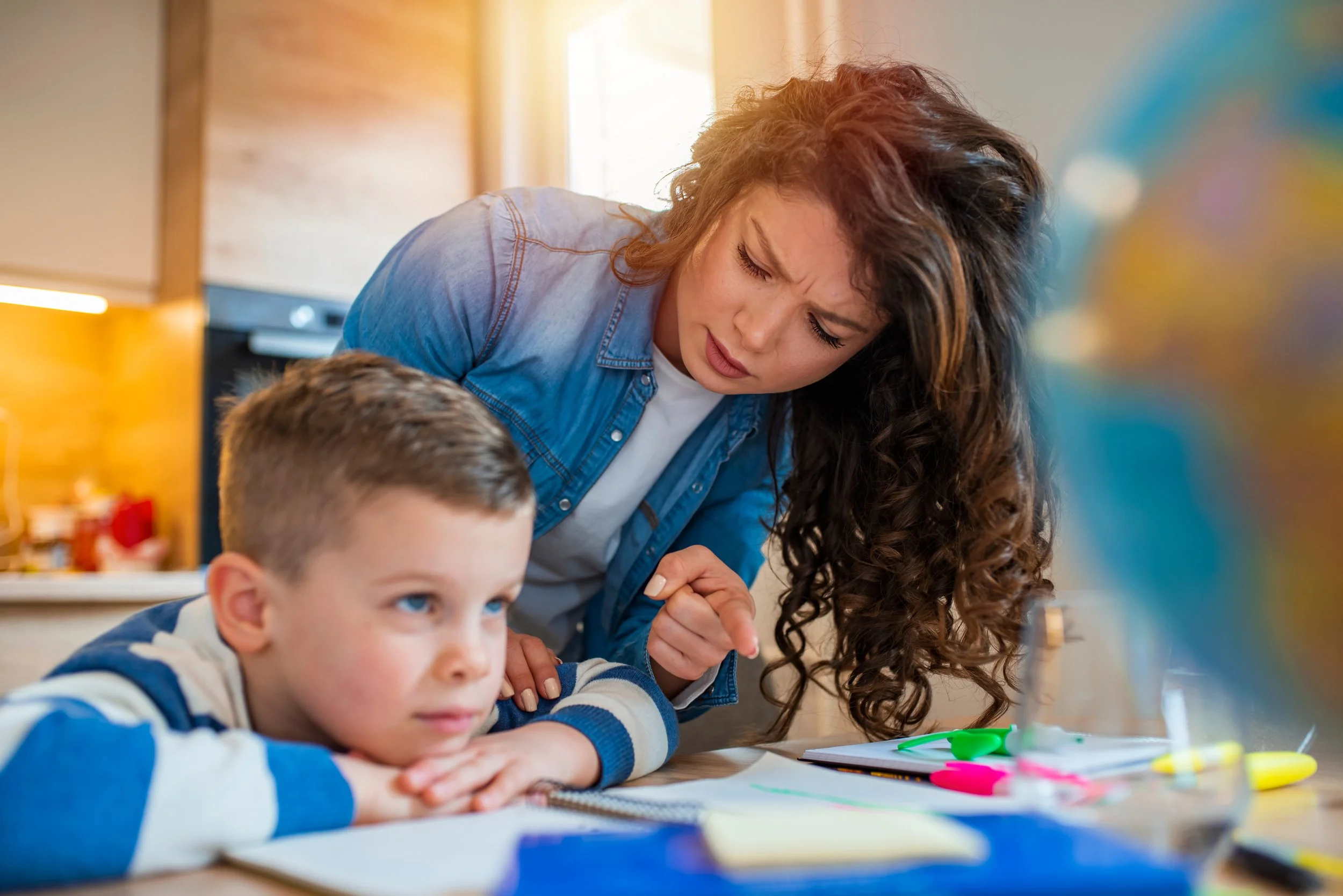 child distracted during homework