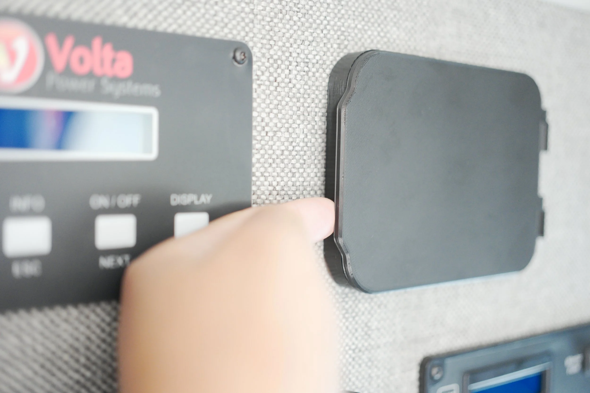 Side Hinge Cover Opening.jpg