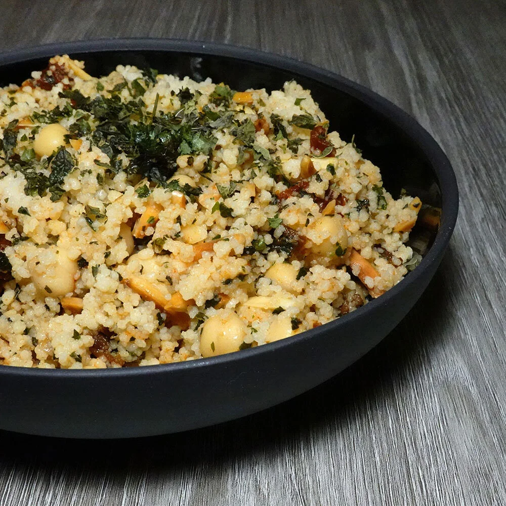 Semoule, tomates séchées &amp; amandes