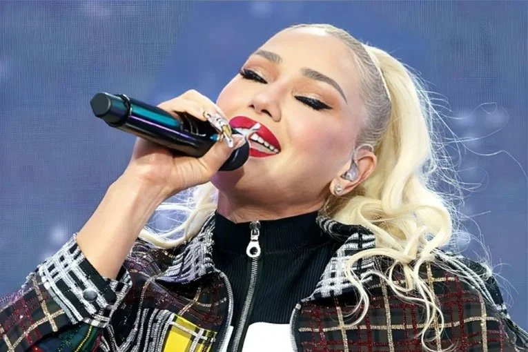 State Street (with Gwen Stefani)