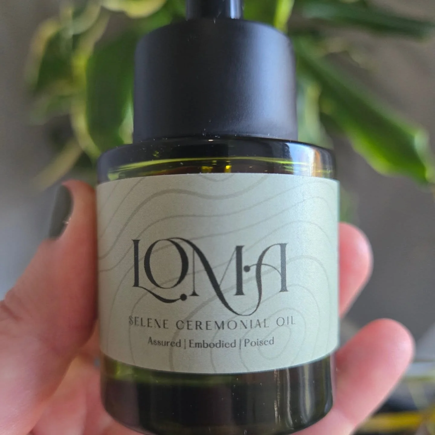 ✨ So excited &mdash; my shipment of LOMA oils has finally arrived! 🌿

Each bottle holds something elemental &mdash; a reminder that healing begins with what&rsquo;s simple, pure, and intentional.

New services are launching very soon at Mosaic Integ