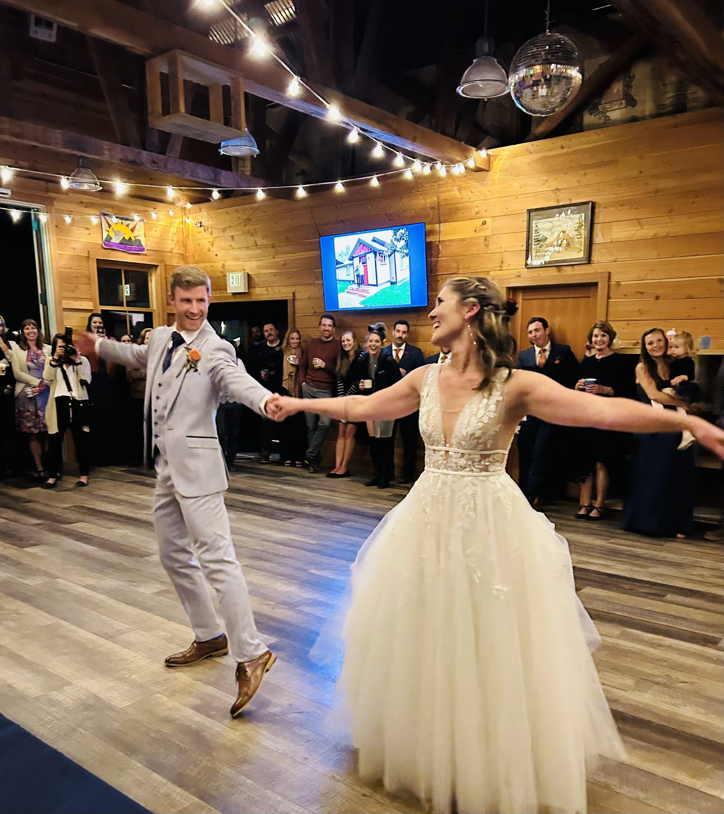 RyanBethanyWeddingDance.jpg