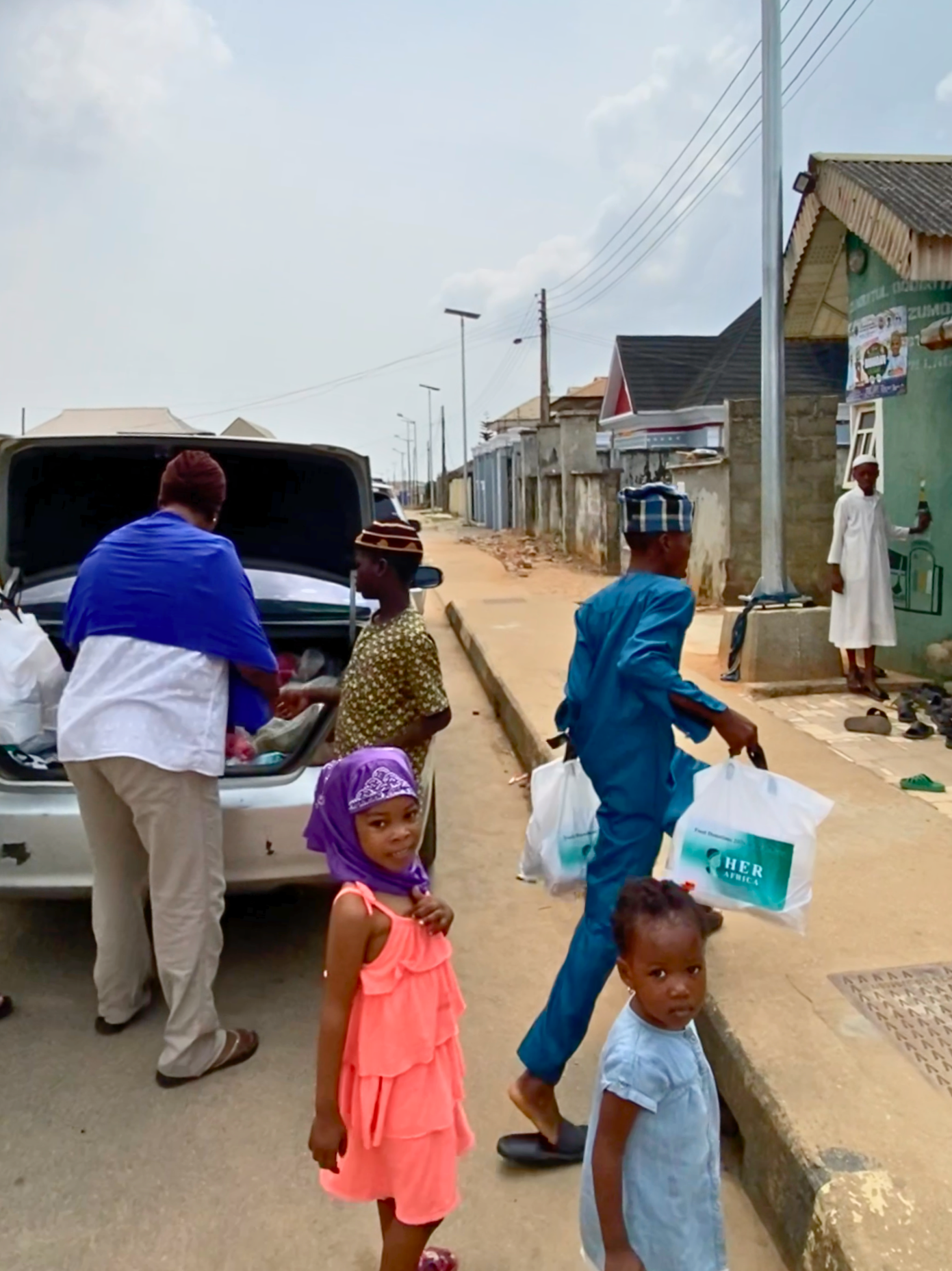 Parcel delivery 8.png