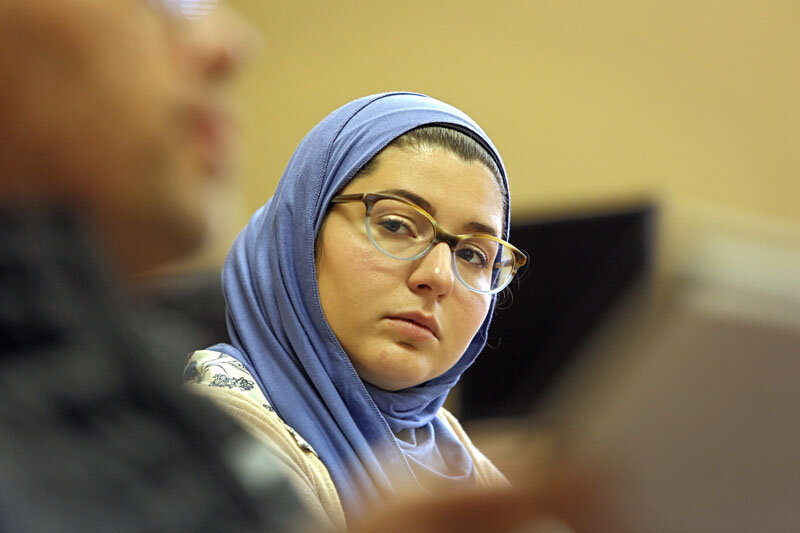  Nathalia Costa in a class for new converts at the Muslim Community Association in Santa Clara.   Photo Credit: Tom Levy     