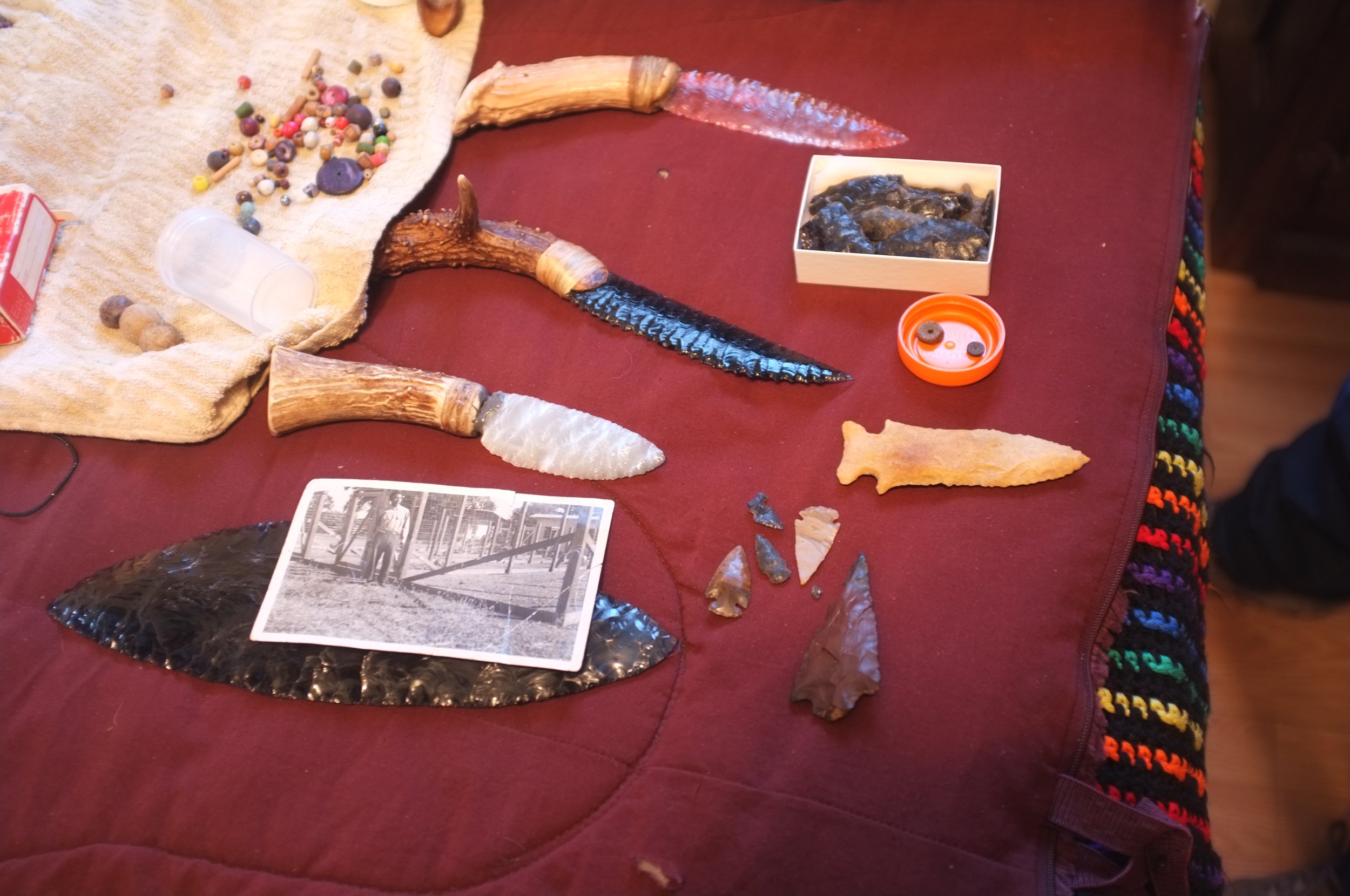  Hayfork, CA — Bob Burns displays arrowheads and knives from his collection of Indigenous artifacts. March 16, 2019. Judy Silber/The Spiritual Edge 
