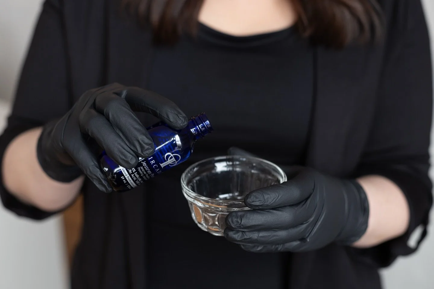 It&rsquo;s peel season! 🍂✨
Are you ready to shed that summer layer and reveal fresh, glowing skin?! Now&rsquo;s the perfect time to start! Let&rsquo;s prep your skin for a smooth, radiant holiday glow!