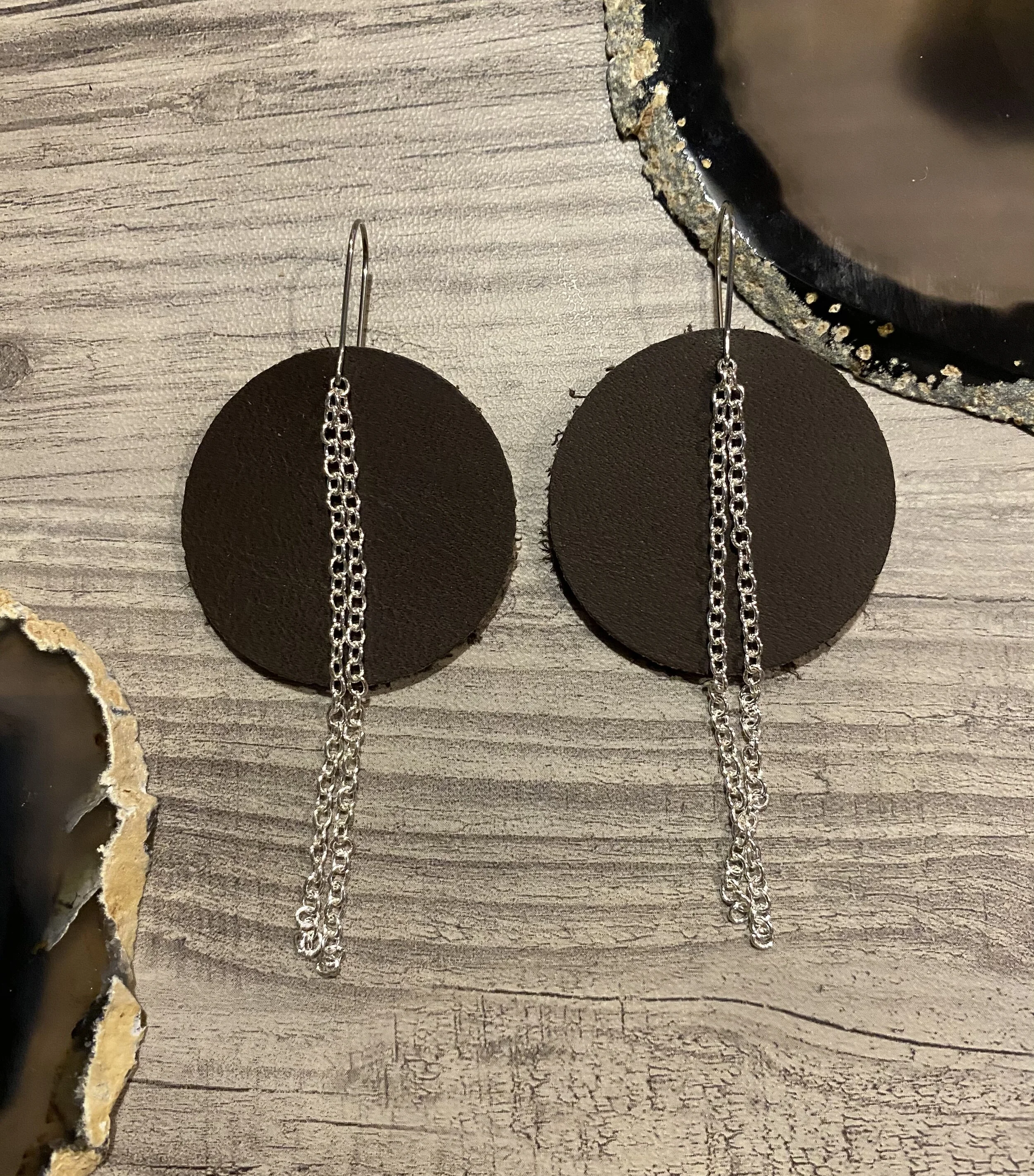 Espresso Sphére Leather Earring