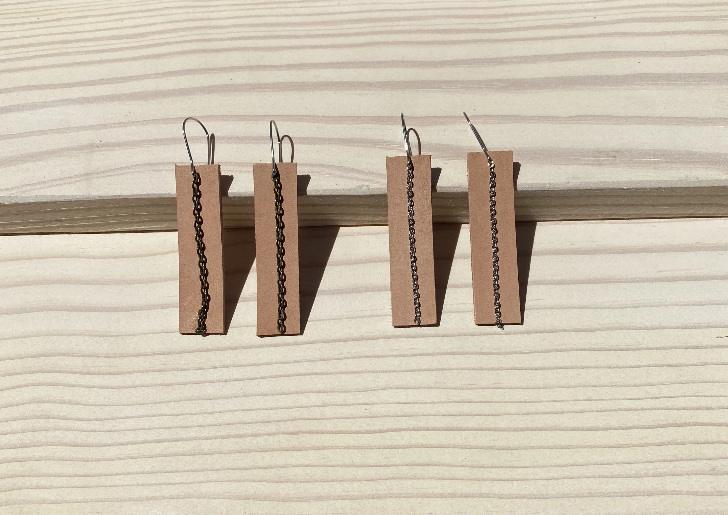 Veg-Tan Sangle - Chain Earring
