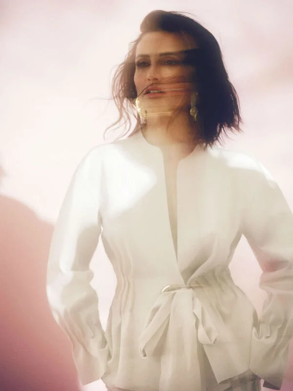 Revista Velvet Interview "I enjoy life more than before"