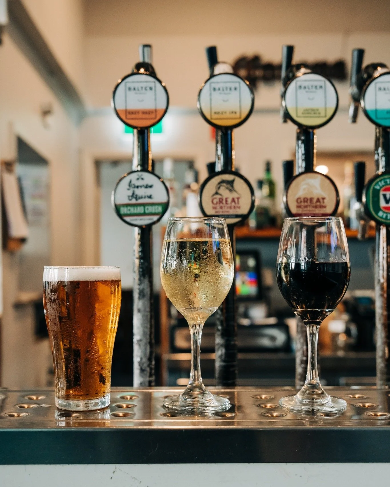 Meet your mates for happy hour 🍻 Enjoy Beers &amp; Wines from just $5.50 during Happy Hour from 2.30pm to 5.30pm Sunday to Friday 👏

*Some exclusions may apply. Specials not available on public holidays &amp; special events
