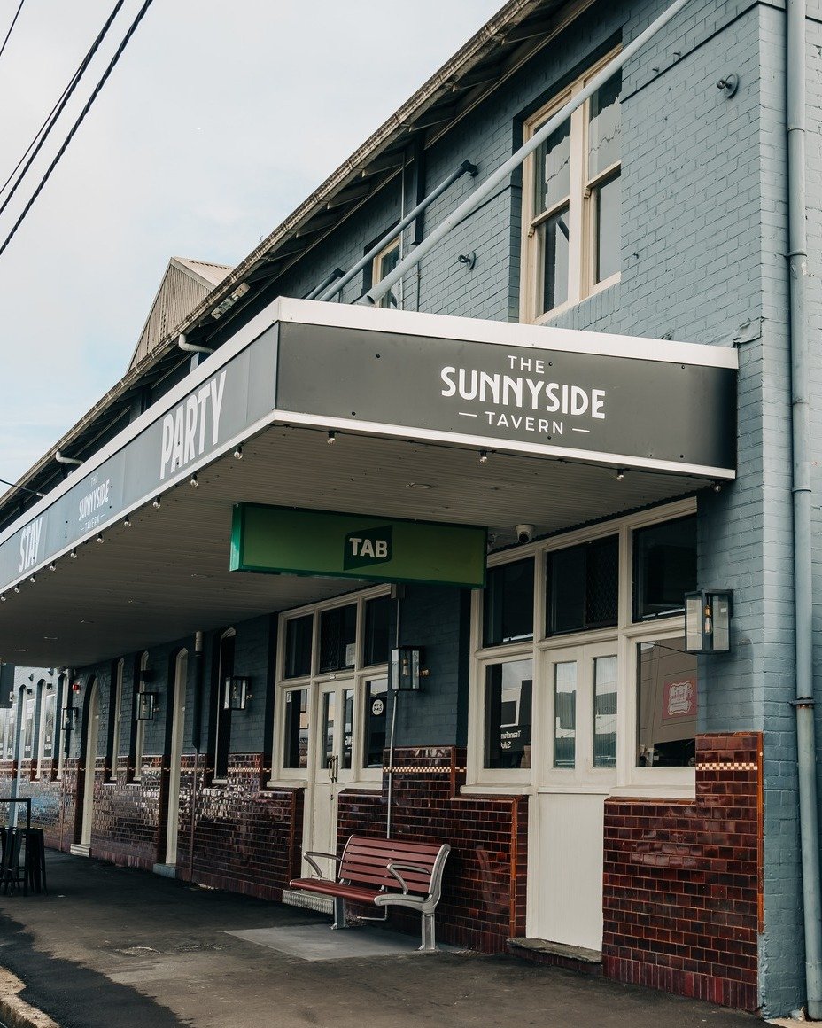 Heading to the Newcastle Show this weekend? 🎡

Make The Sunnyside Tavern your meeting spot before the fun day ahead!

Cold drinks, relaxed vibes and the perfect place to fuel up before a big day out 🍻🍽️