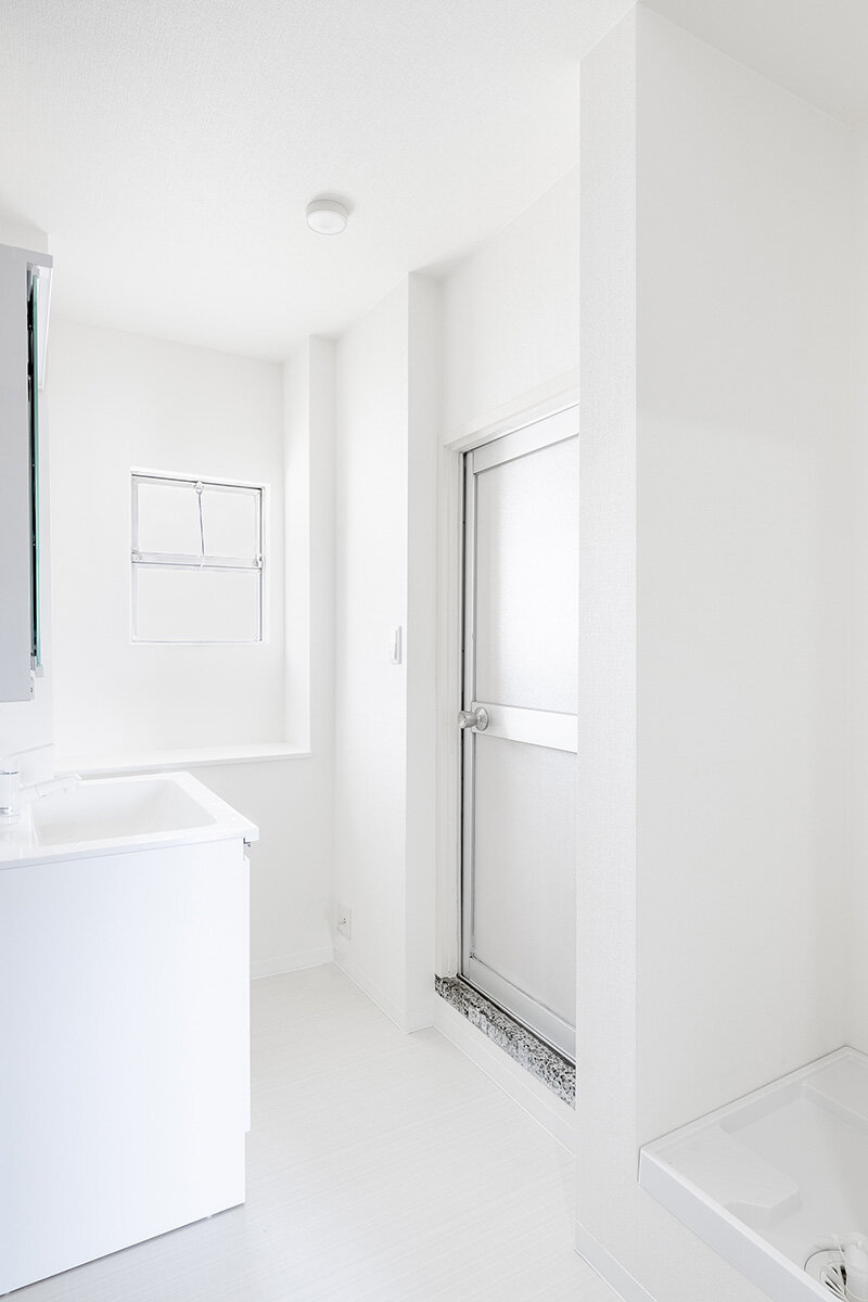 capturetokyowebsiteinterior1.jpg