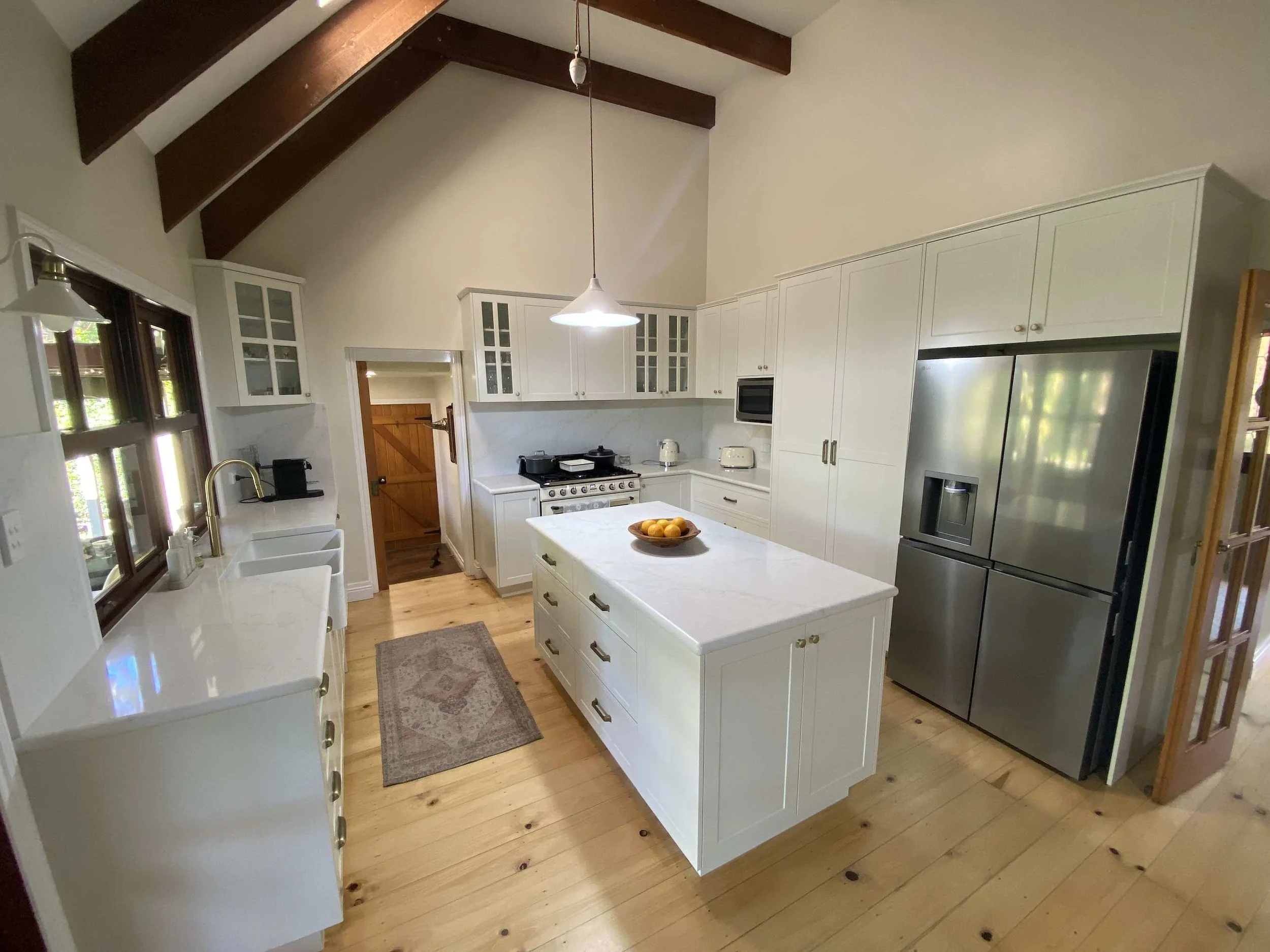 Modern Living Gold Coast Kitchens and Cabinetry (4).jpg