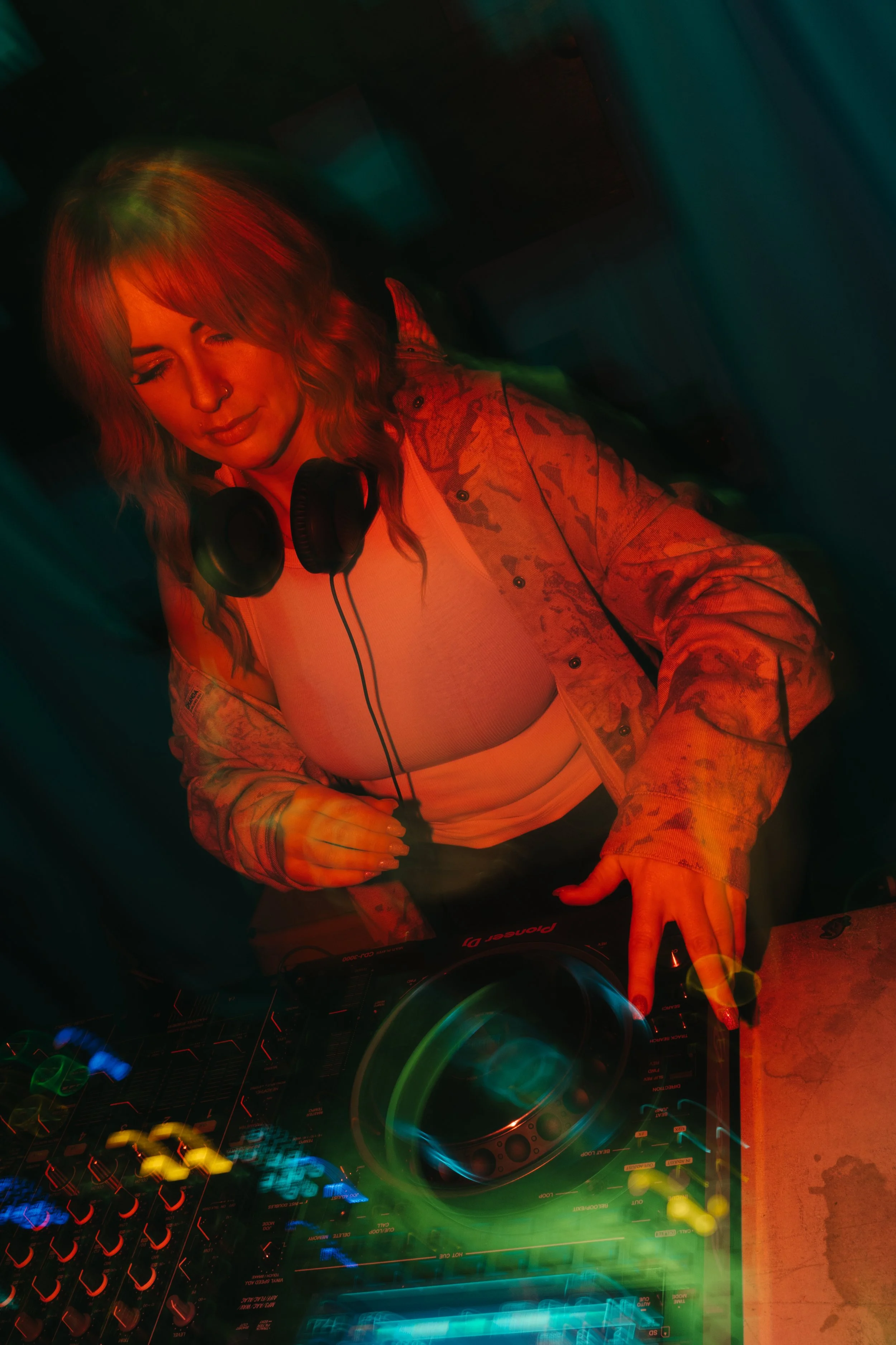 AMIEISADJ-12.jpg
