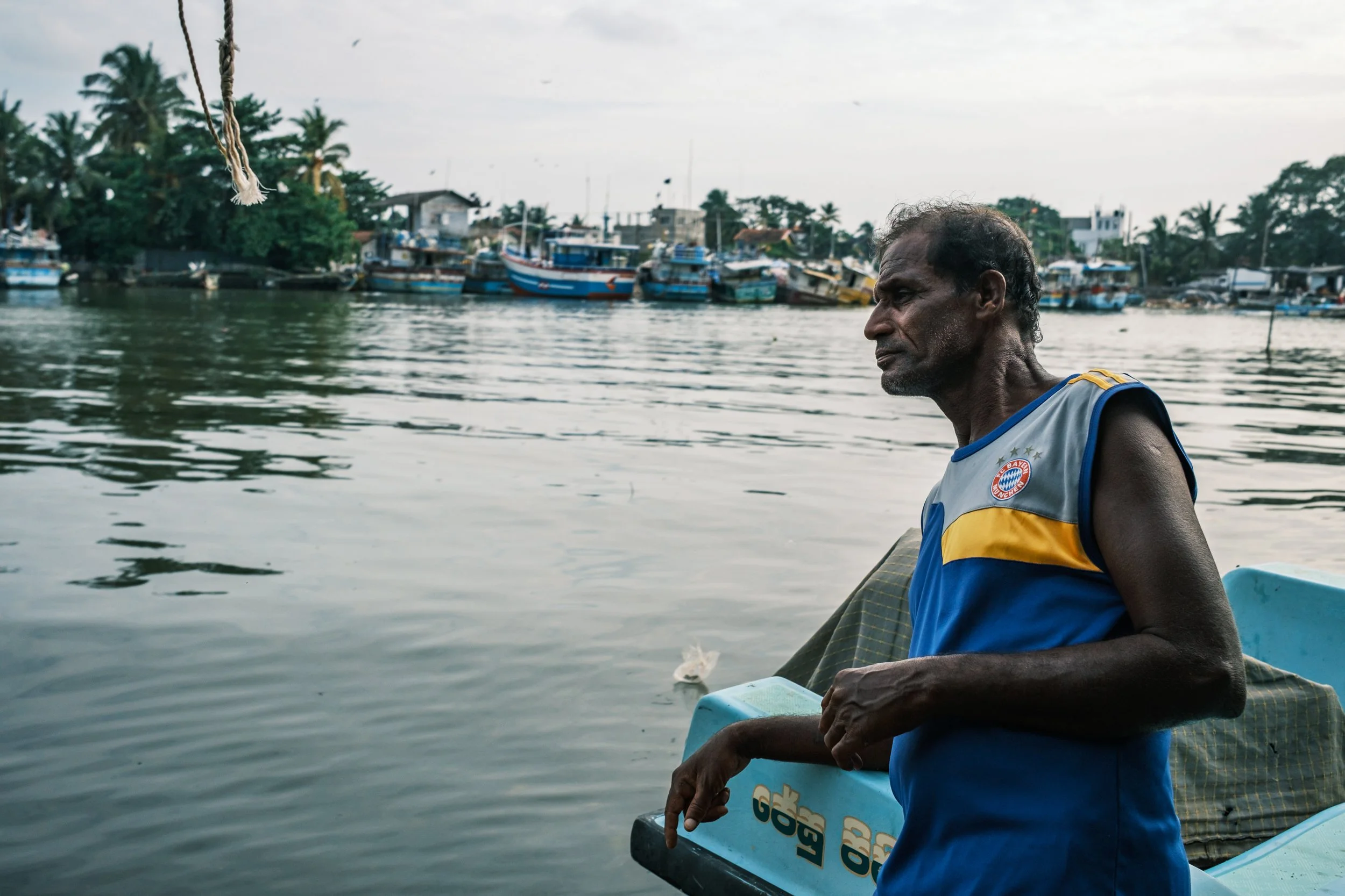 01-negombo-fish-market-drying-yards-sri-lanka-12.jpg