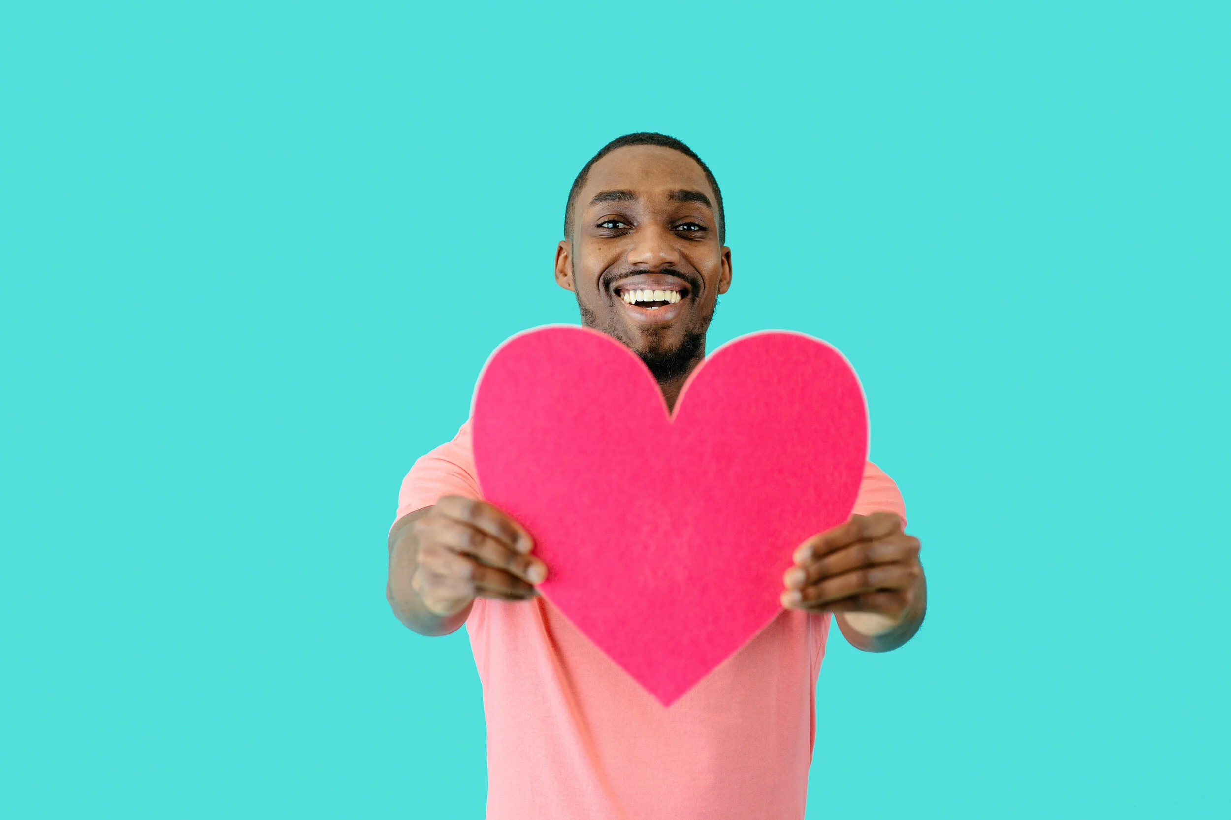 13 Gifts Men Really Want This Valentine's Day