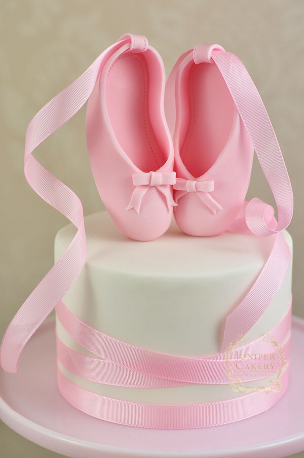 ballet-slipper-cake.jpg