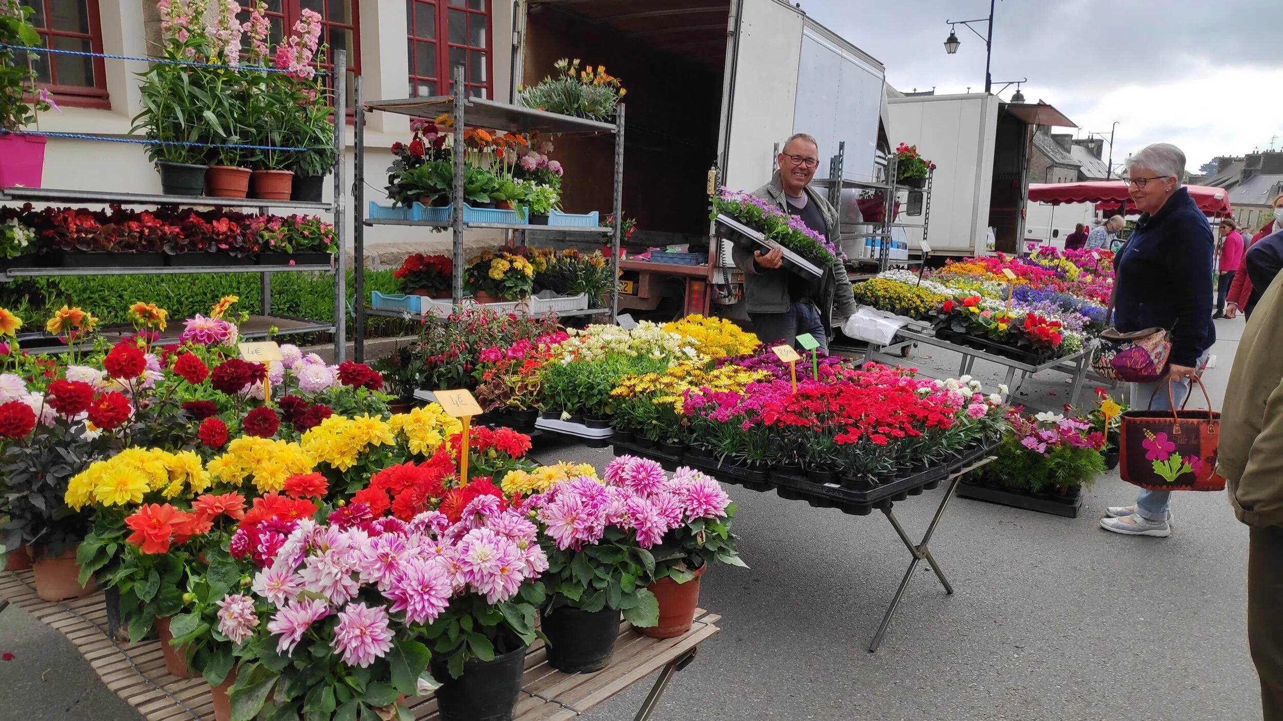 Photos — Frugal Queen in France