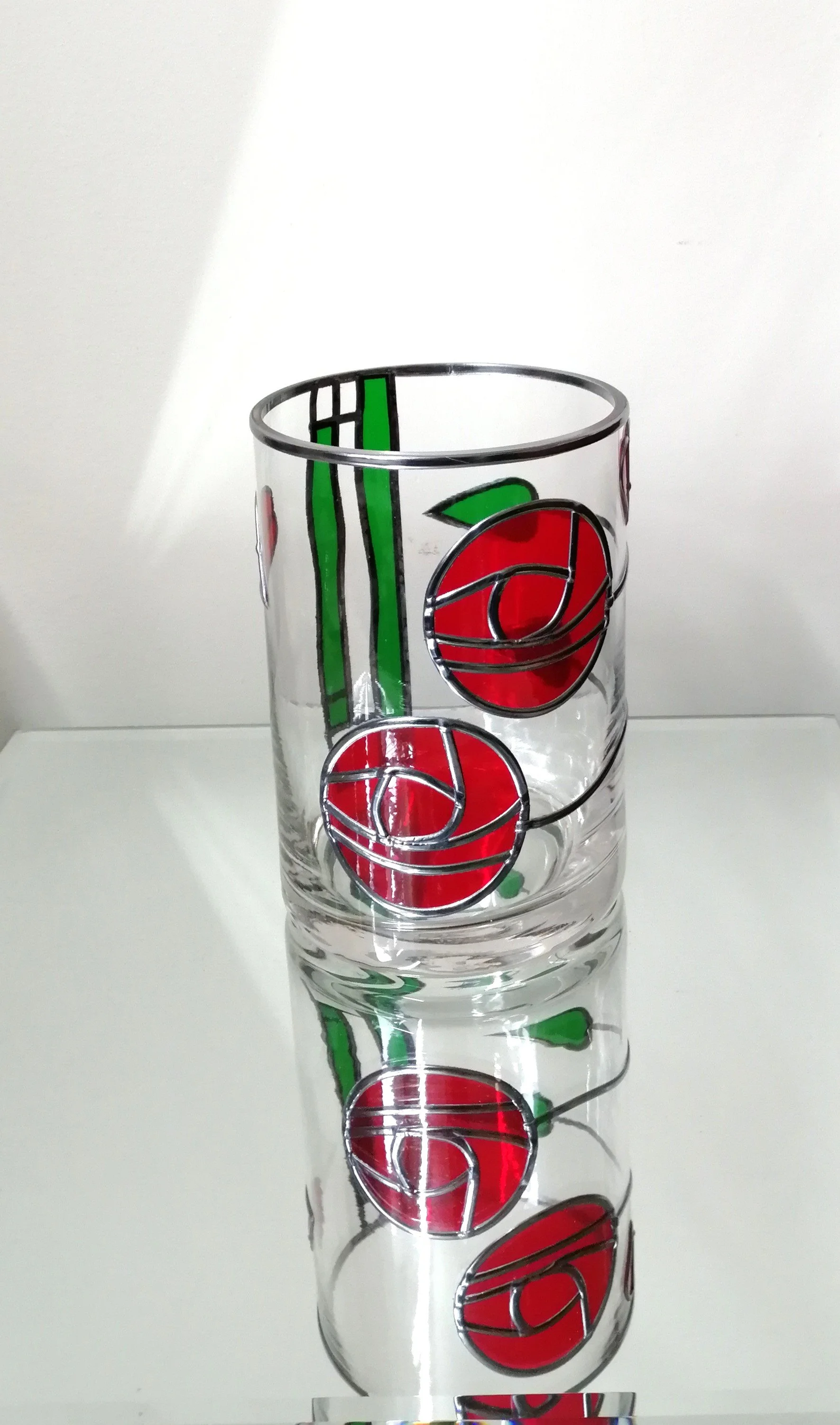 Mackintosh Inspired Stained Glass Effect Flower Vase Hearts & Roses Art Nouveau Design