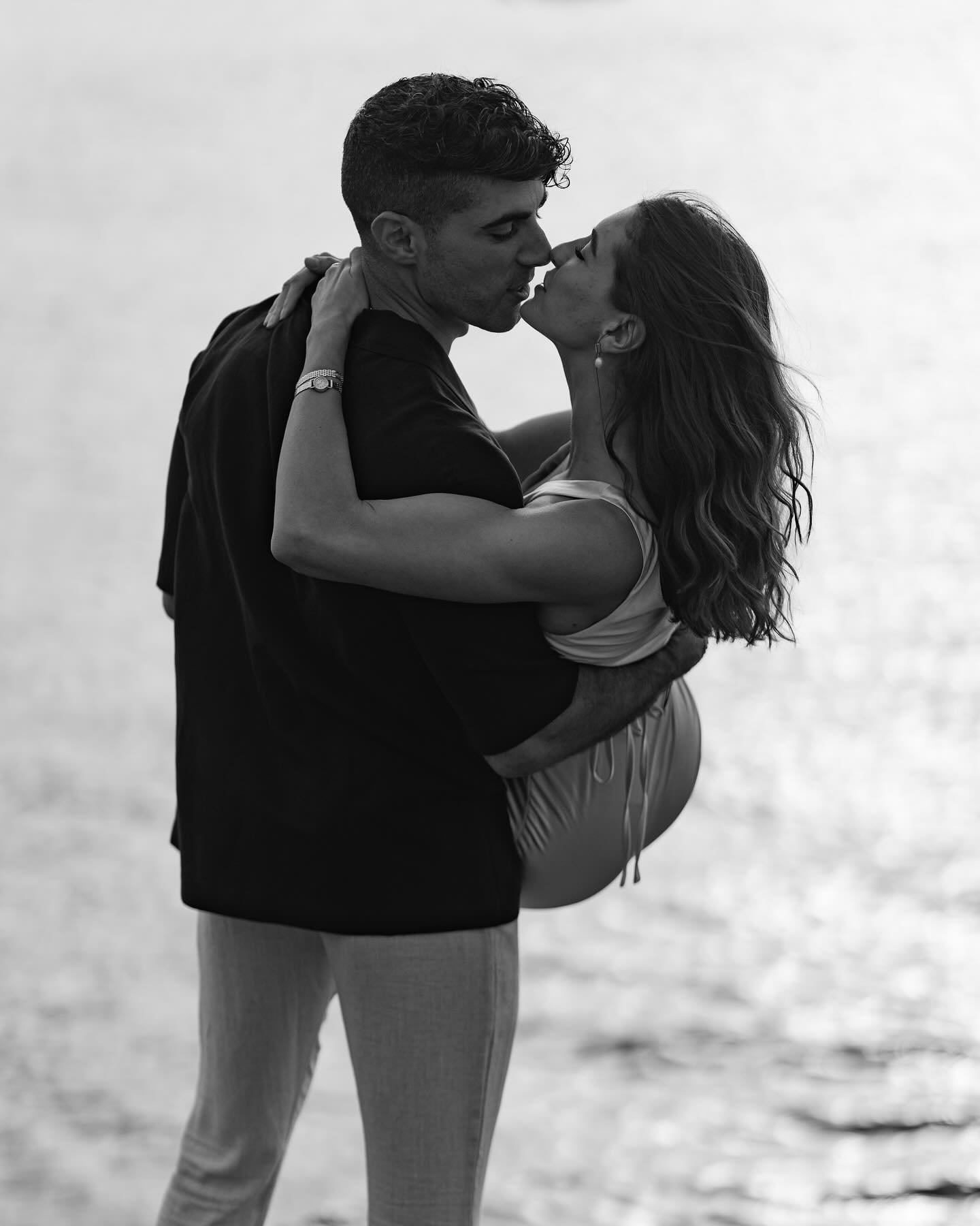 Congrats to the beautiful couple @ibby.moubadder @viktoriabjorsvik engagement