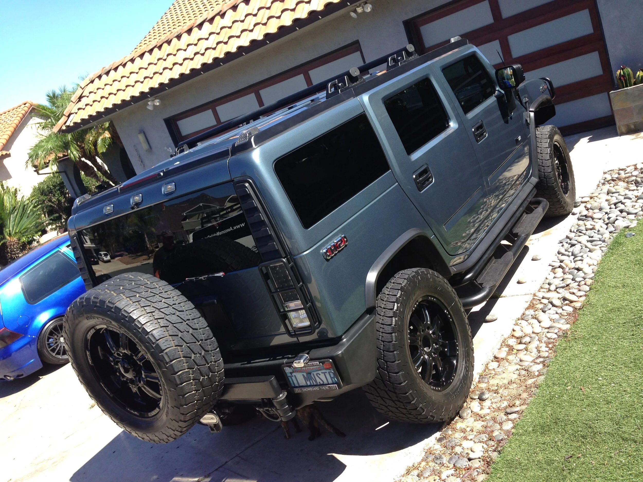 Hummer H2.JPG
