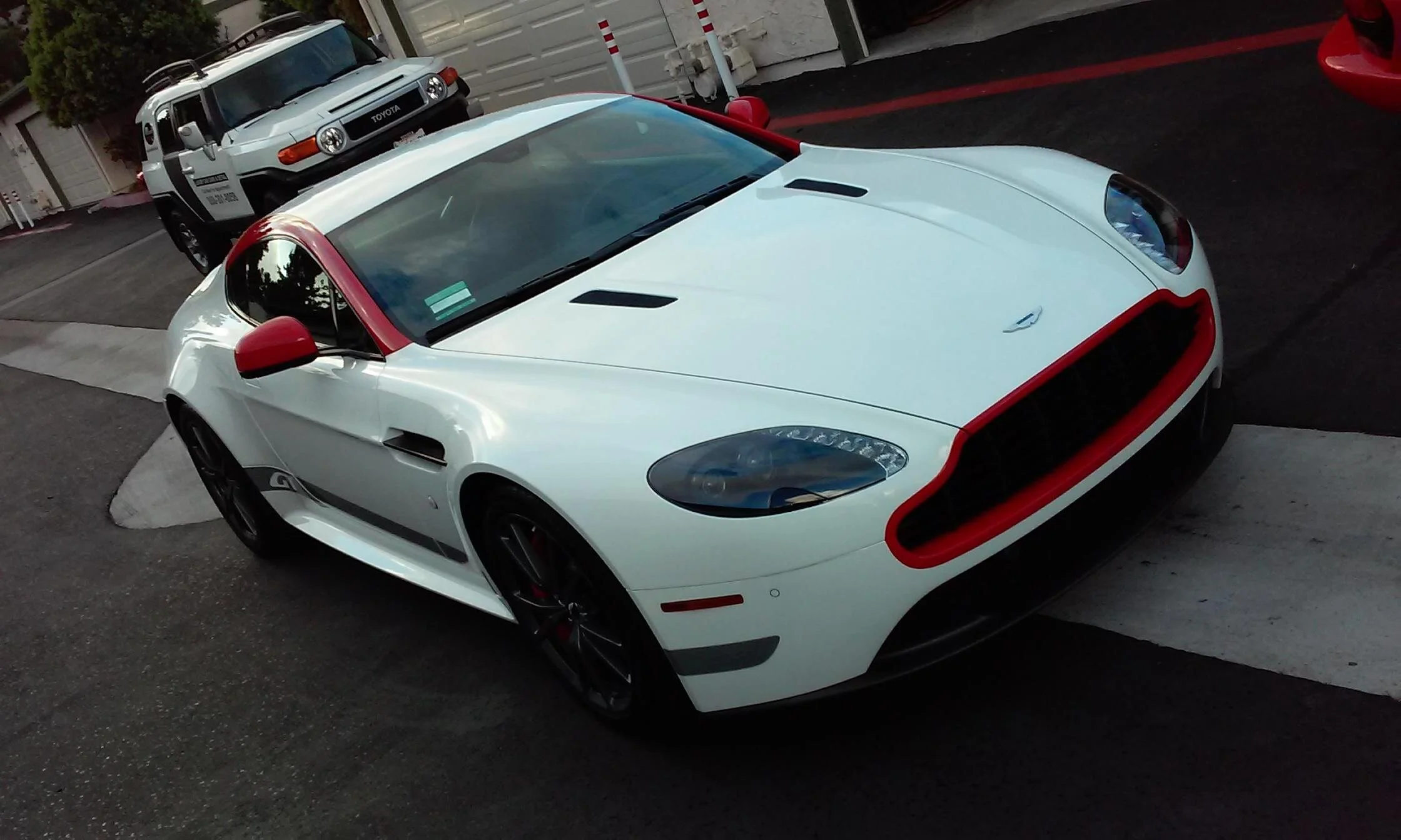 Aston martin V12 vantage.JPG