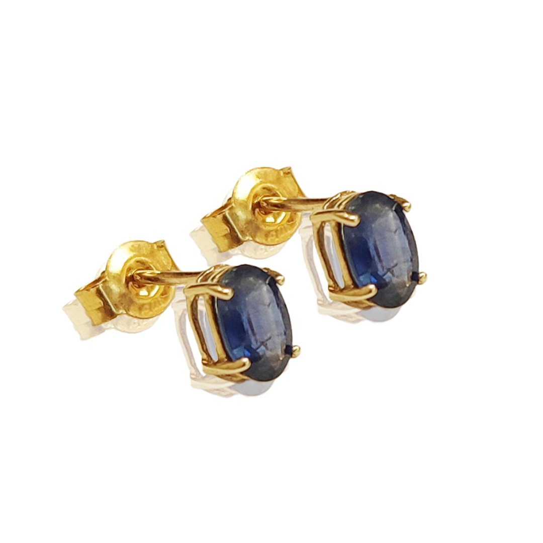 sapphire oval studs.jpg