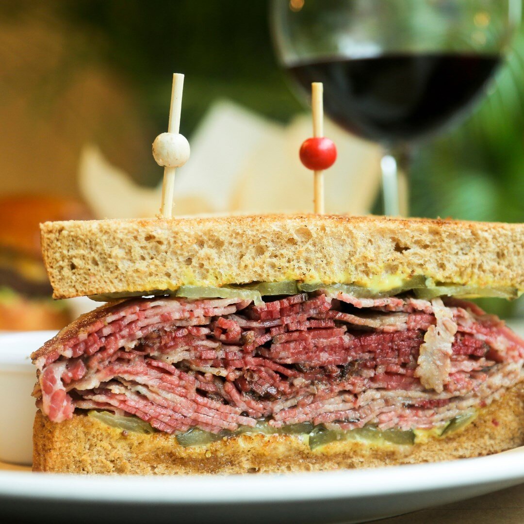 About Us — Max's of Burlingame