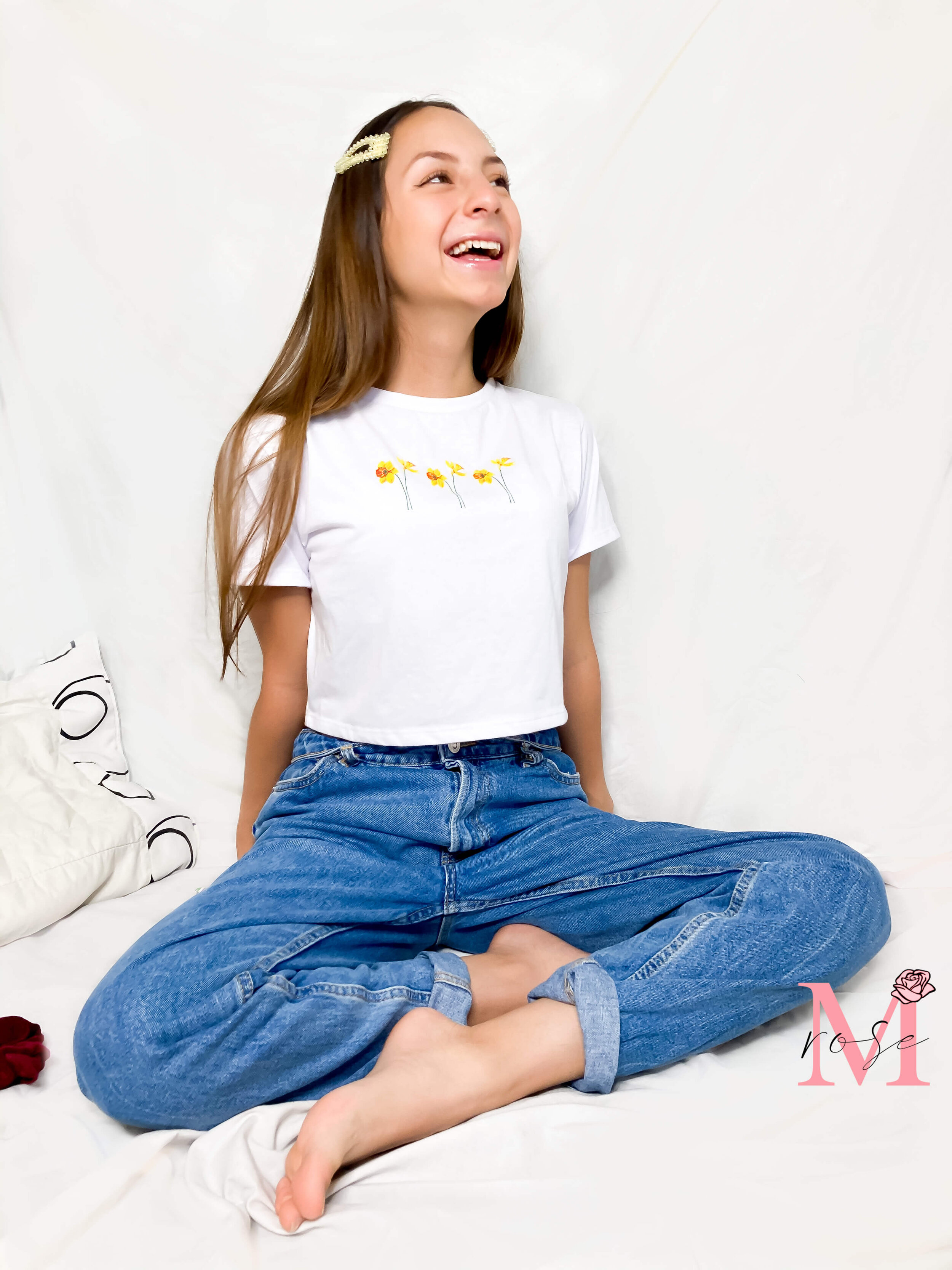 COMPRIMIDA-camiseta-flores-amarillas-vale-consello.jpg