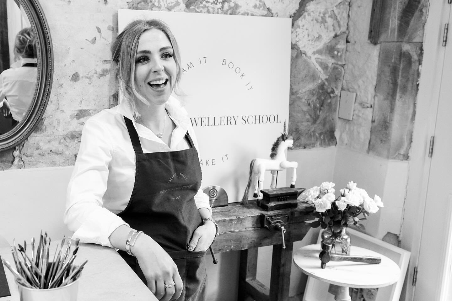 Hello Rachel here! 👋 I&rsquo;m the CEO and founder of the British Jewellery School and today I am celebrating 15 years in the Fine Jewellery Industry. 

Time truly flies when you&rsquo;re doing what you love! It&rsquo;s hard to believe that I&rsquo;