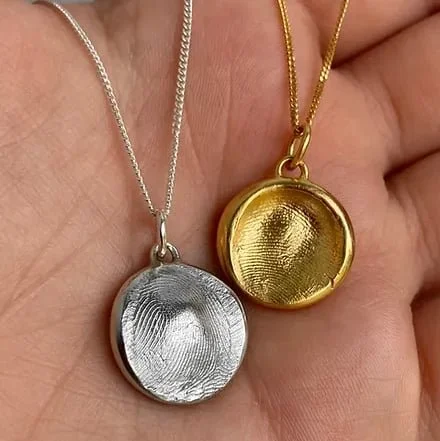 Fingerprint-Necklace-Jewellery-Crafting-Kit-Gold-and-Silver-Pendants.jpg