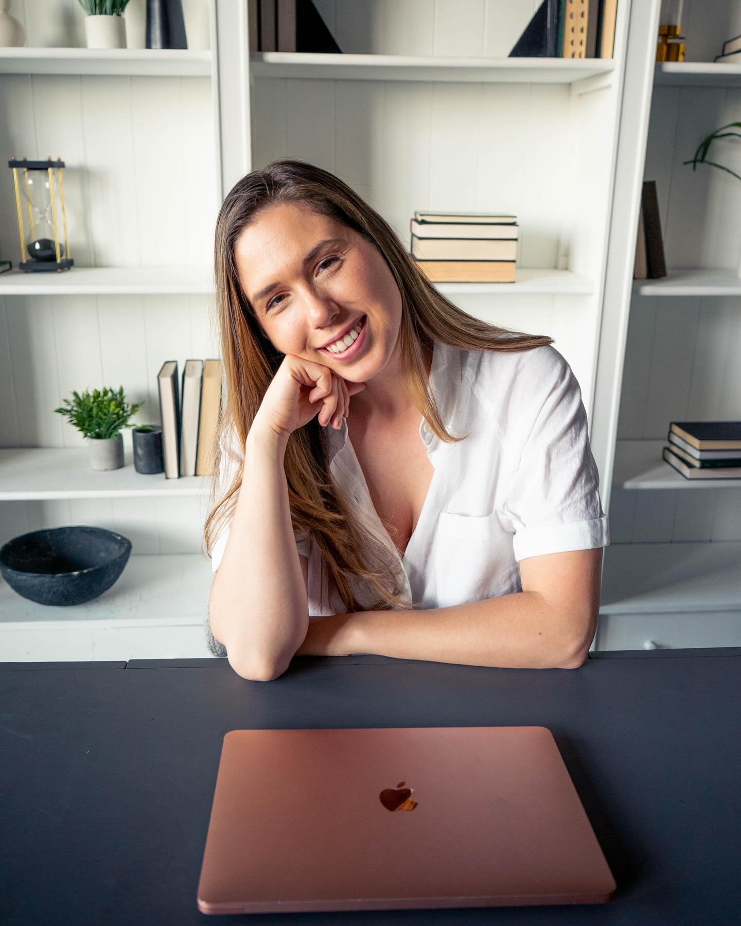 Celebrating ONE YEAR of my very own virtual clinic ✨

This year really reminded me of how much impact naturopathic medicine can have on bettering people&rsquo;s lives 😍

There were so many success stories, but here are some of my favourite cases tha