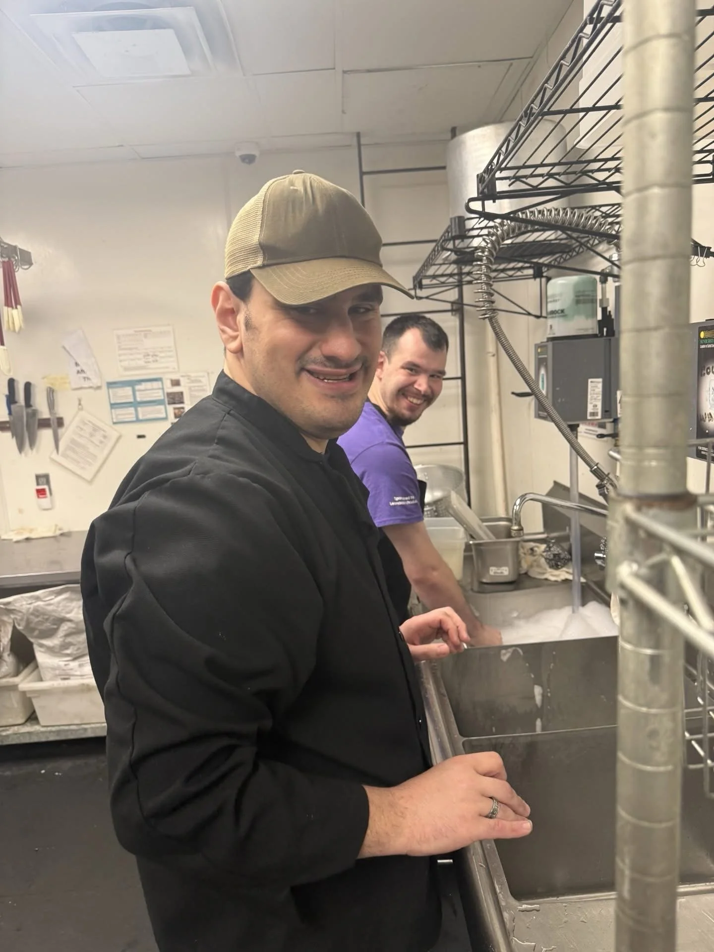 A great week at Detroit Wing Co. in Roseville! 🧡

Our Rising Stars Academy students have been hard at work preparing delicious chicken and wraps, gaining valuable hands-on experience and building workplace skills with every shift. We&rsquo;re so pro