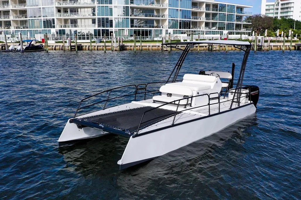 2025-cape-fear-catamarans-harpoon-power-9748561-20250405142316110-1_XLARGE.jpeg
