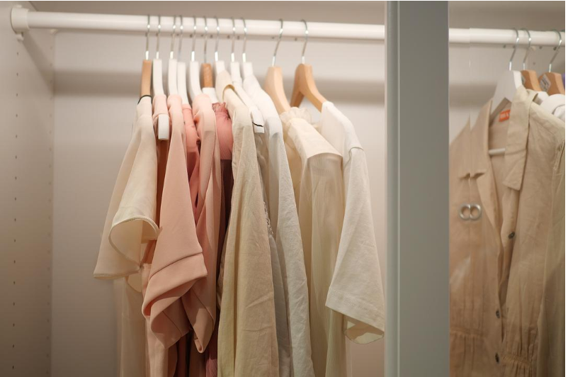 How to Revamp Your Wardrobe &amp; Refresh Your Closet