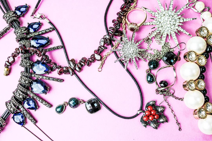 12 Best Older Costume Jewelry Brands