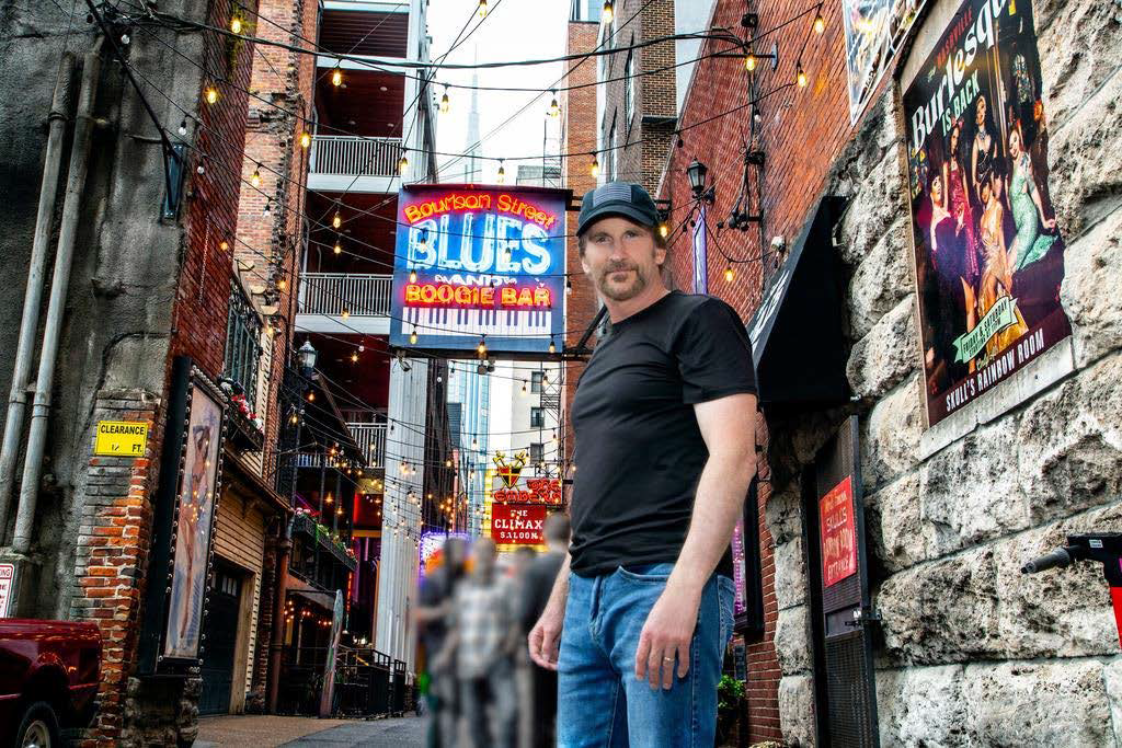 Glen Shelton (Nashville Country)
