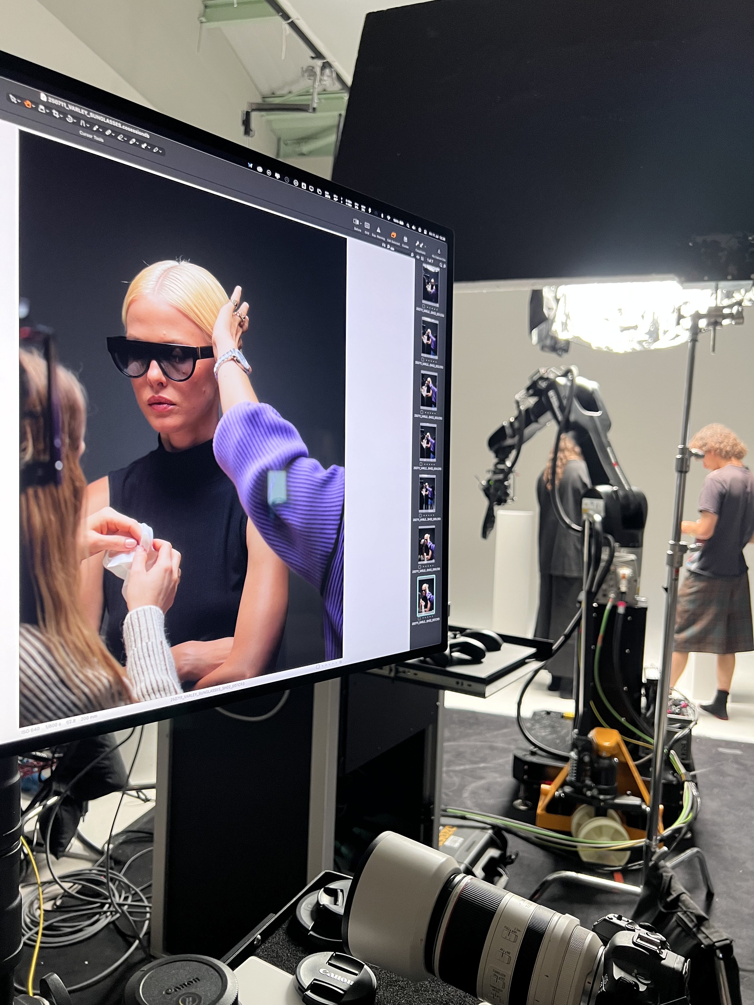 Motion control cinema robot for fashion brand campaigns23.jpeg