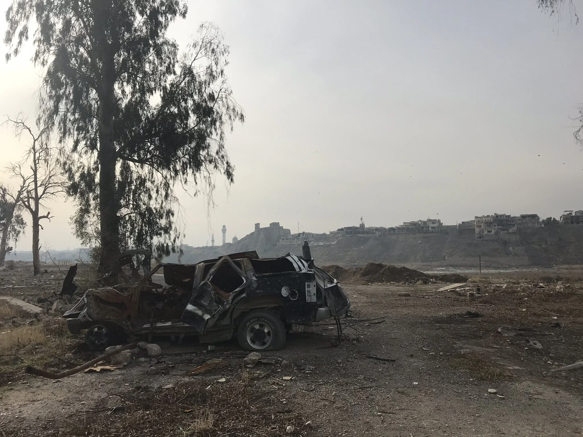 Mosul river bank, 2017