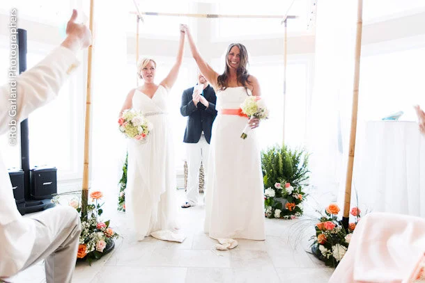 Landmark Cultural and Political Changes Lead to Emerging Market in Wedding Industry