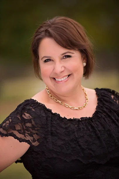 Master bridal consultant™ - Christine Terezakis, MBC™, CSS™