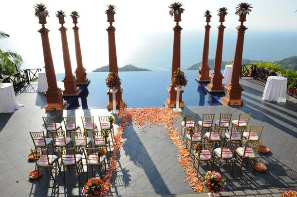 Costa Rica—Planning a Wedding in the land of la Pura Vida!