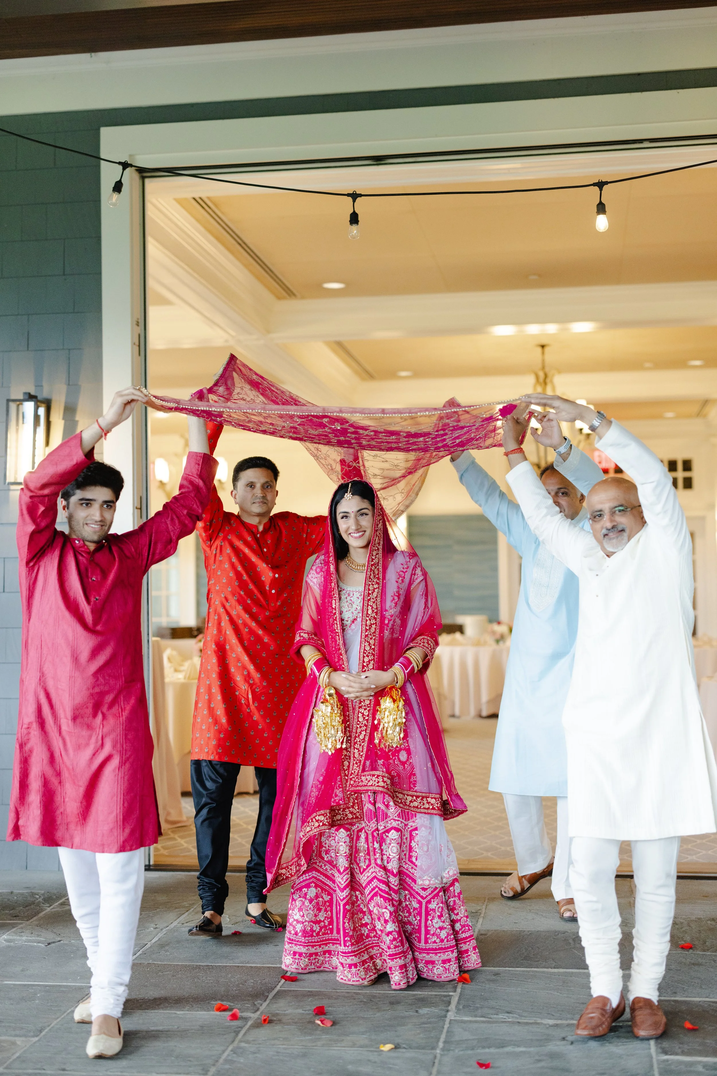 MP-ArnokNY-HinduCeremony-AFP-Highlights-532.jpg