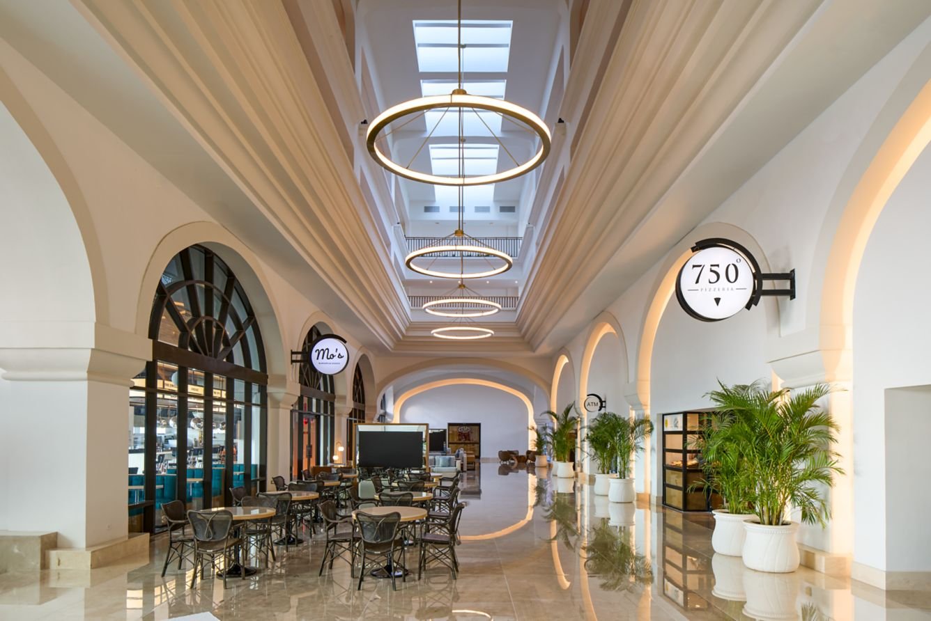 mc-cunmx-cunmx---lobby-21454_Classic-Hor.jpg