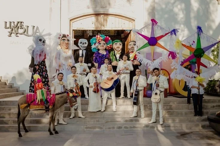 Mojigangas, Burro, Estrellas, Mariachi.jpg