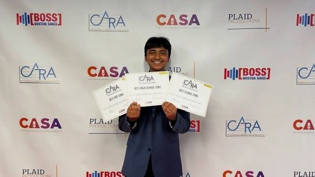 🎉 CONGRATULATIONS to middle school student @sid_shanker—he and his a capella group, Atlas, won three 2025 CARA awards for the song “Fireflies”! Way to go!!!! @casavocal