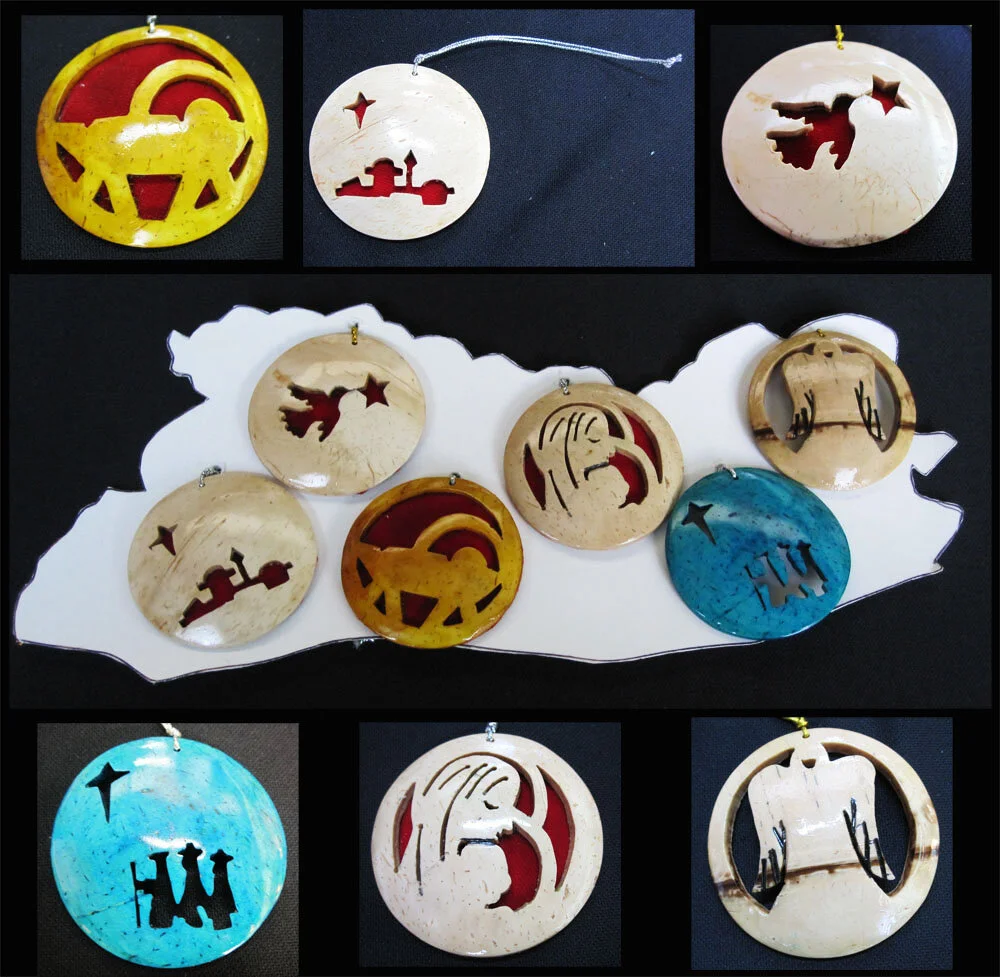 Set of coconut Christmas tree ornament one side