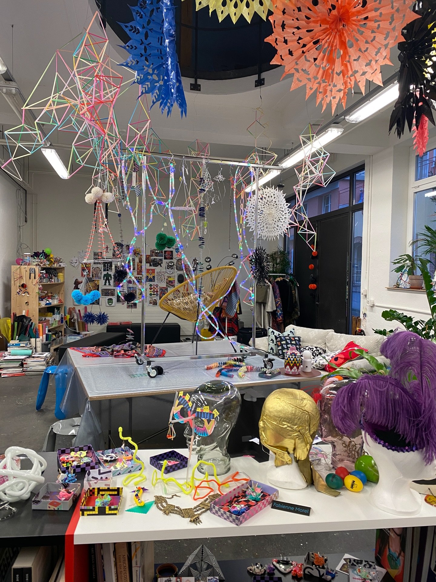 Deeply grateful to do what I love.
Days filled with color, joy, and open possibilities.

#FabienneMorel #joyfull #fabiennemorelstudio #studiolife #colorandrhythm