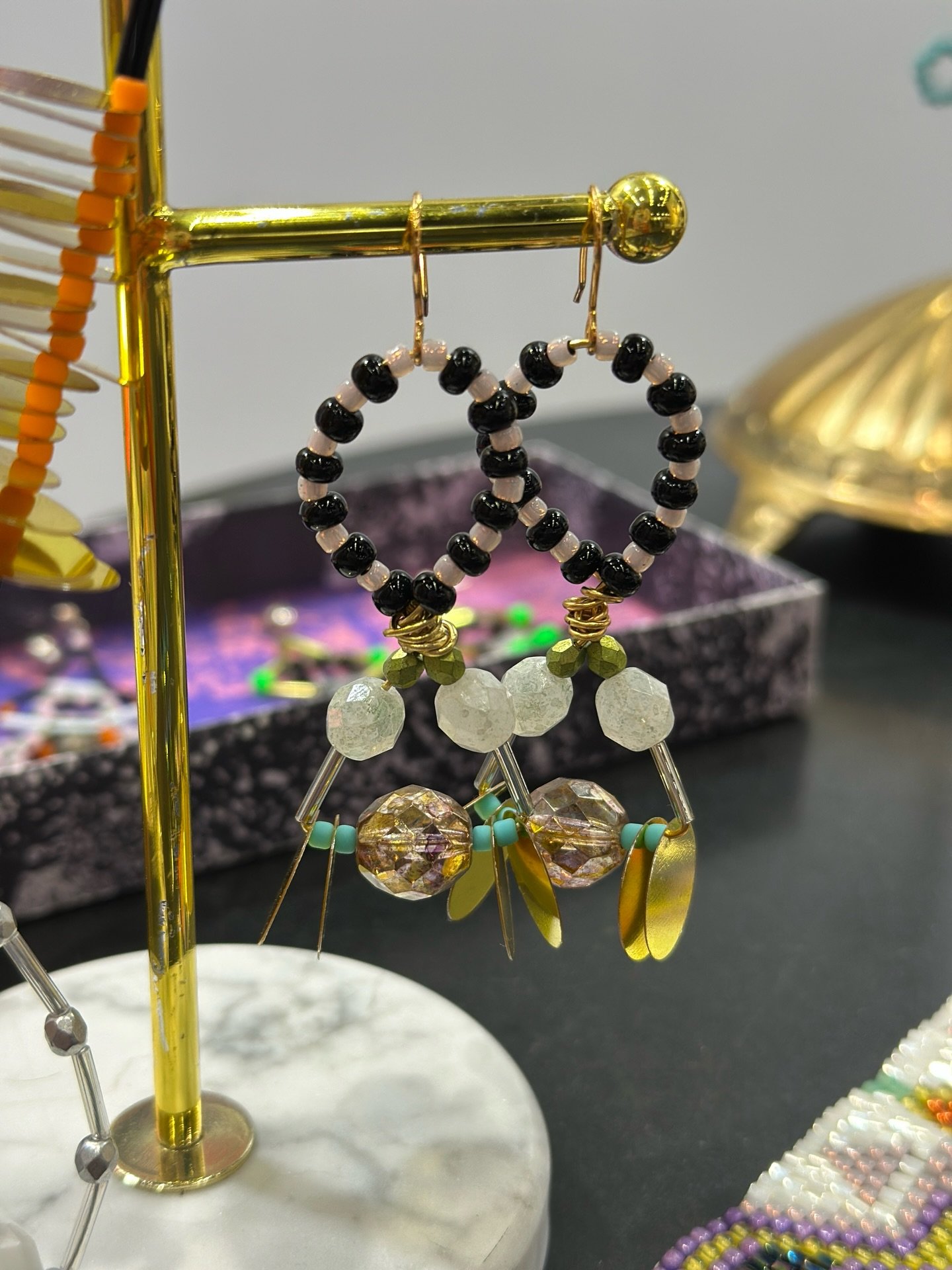 Earrings earrings everywhere&hellip;. 

#fabiennemorel #earrings #joyful #lucerne #creating